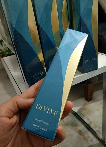 Divine parfüm WonderLash Maskara