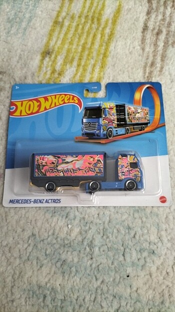 Hot wheels mercedes-benz actors