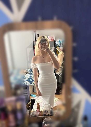 Dantelli Beyaz Uzun Kalem Elbise - Görsel 2