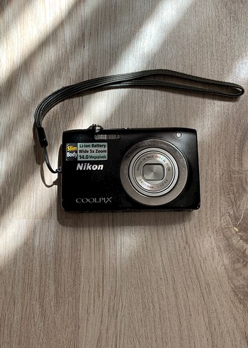 nikon coolpix s2600 dijital fotoğraf makinesi