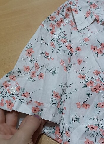 LC Waikiki LCW çiçekli cepli gömlek 