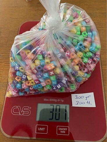 Harf boncuk renkli küp 300 gr 300 tl