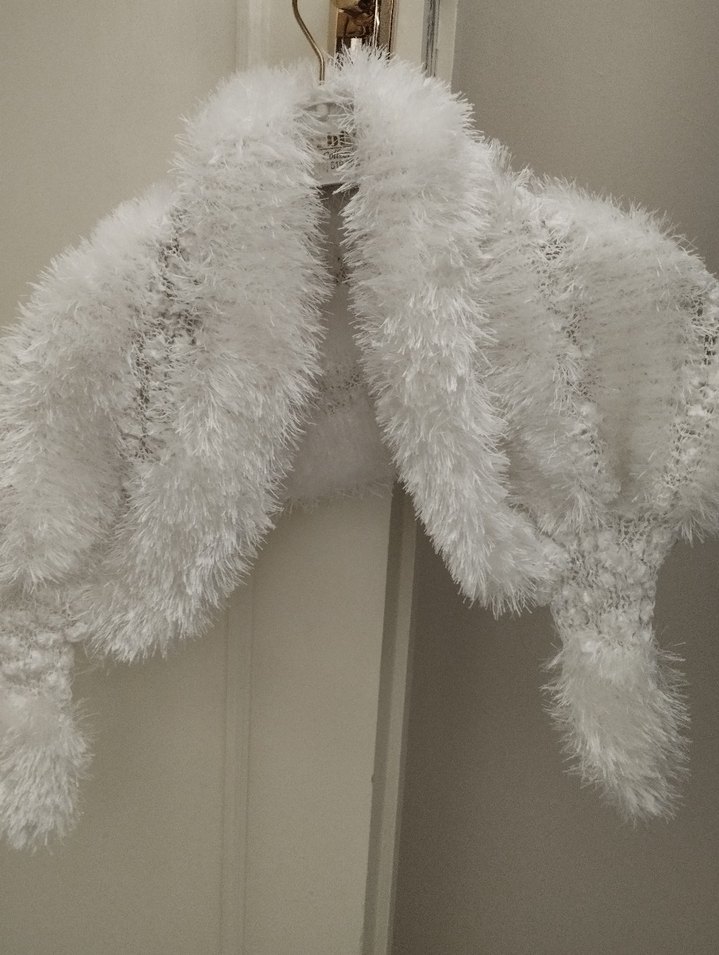 Beyaz Suni Kürk Detaylı Kadın Şal - Görsel 2