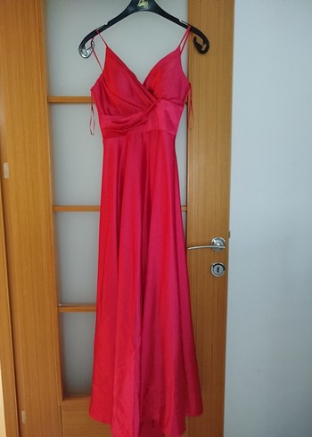 Pembe Uzun Askılı Drapeli Abiye Elbise