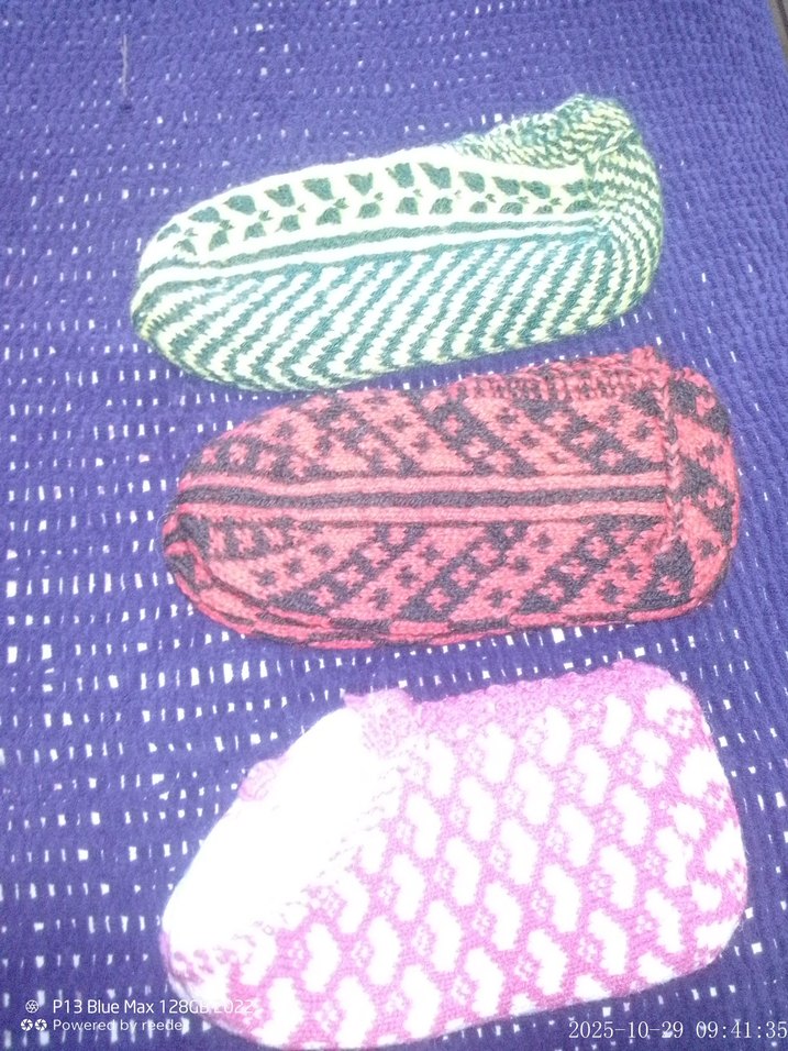 Pembe Nakışlı Kız Örgü Ev Terliği - Görsel 2