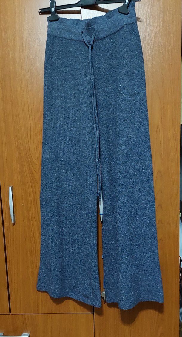 Dilvin Yün Pantolon ve Kazak takım - Görsel 4