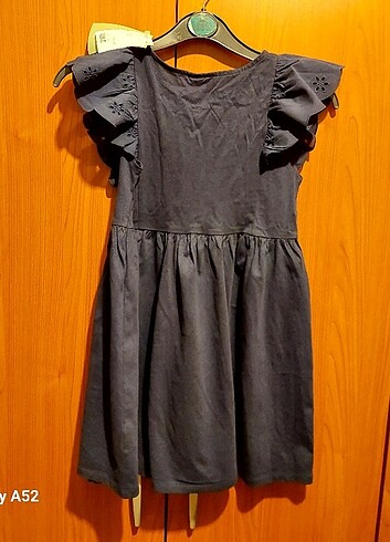 6 Yaş Beden lacivert Renk H&M 6/8 yaş elbise. 