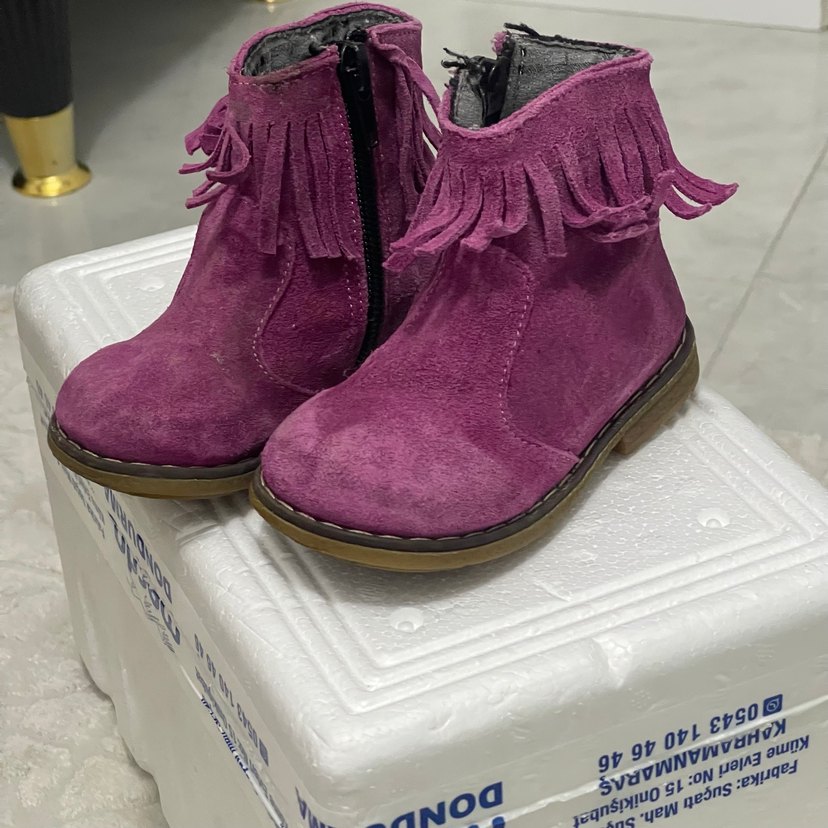 Kız Çocuk Mor Süet Püsküllü Bot - Görsel 2