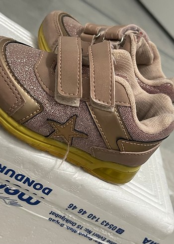 Kız Çocuk Pembe Cırt Cırtlı Spor Ayakkabı - Görsel 2