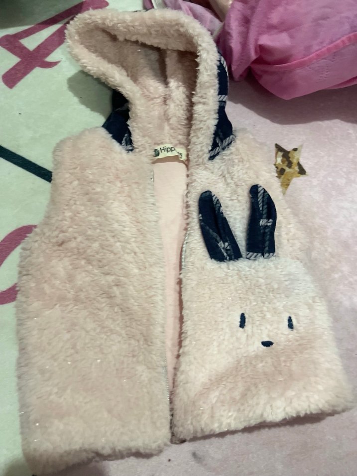 Kapüşonlu Leopar Desenli Kız Yeleği - Görsel 3