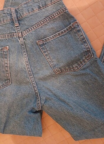 26 Beden Jeann