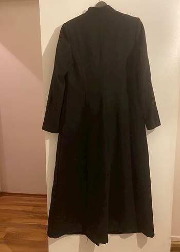 Uzun Siyah Fermuarlı Kadın Kaban - Görsel 4