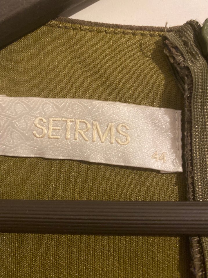 Uzun Kollu Kadın Elbise - Görsel 3