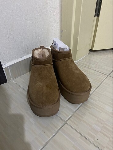 Ugg bayan