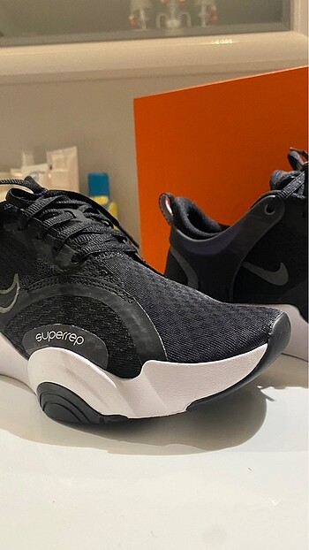 Nike kadın spor ayakkabı