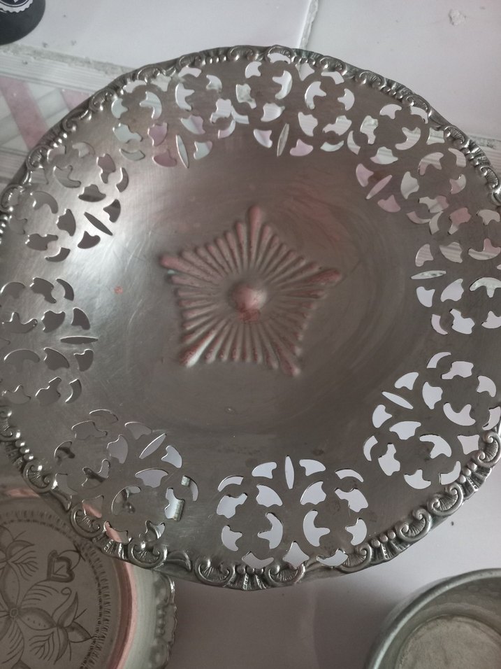 Gri Klasik Desensiz Metal  ve Tabak - Görsel 5