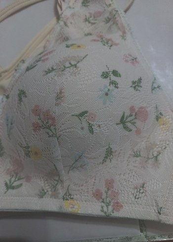 Beyaz Çiçek Desenli Bohem Sütyen - Görsel 9