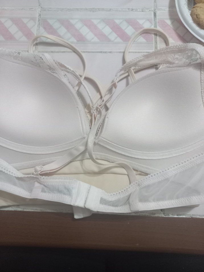 Beyaz Çiçek Desenli Bohem Sütyen - Görsel 3