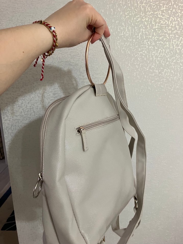 Beyaz Deri Kadın Sırt Çantası - Görsel 2