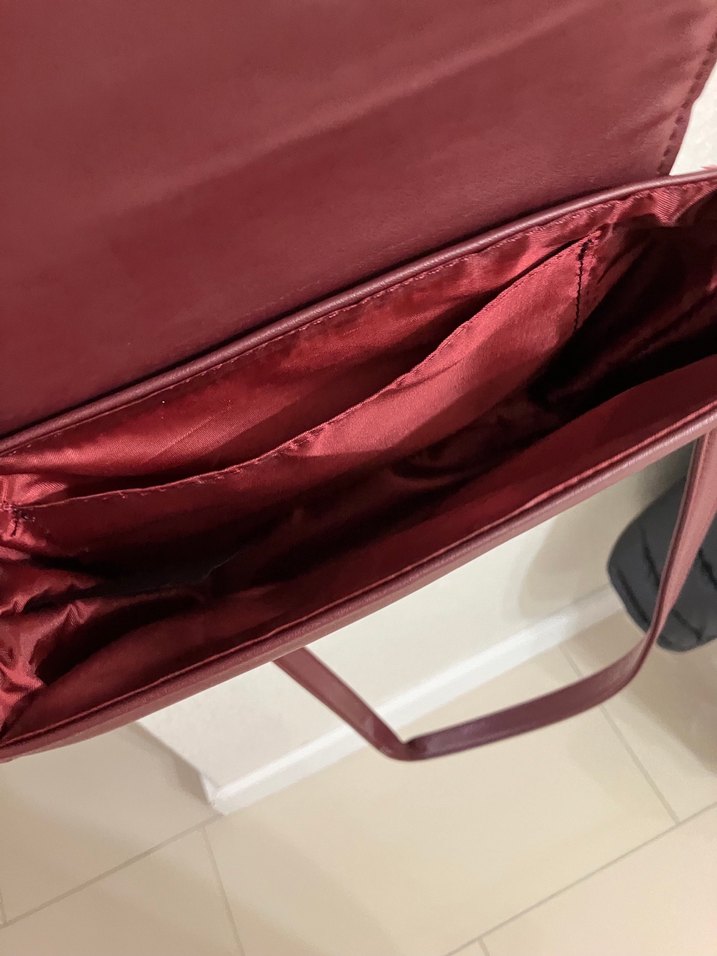 Bordo Deri Kareli Tokalı Kadın Çanta - Görsel 4