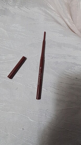 Beden 0 Perfilador De Labios göz kalemi