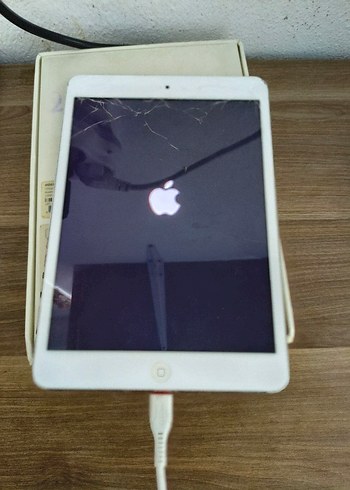 Beyaz Tablet Cihaz