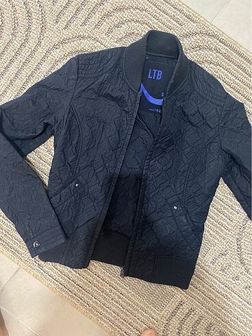 Bomber ceket