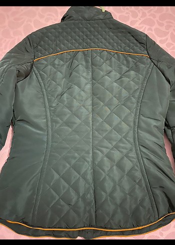 Kapitone Fermuarlı Kadın Mont - Görsel 3