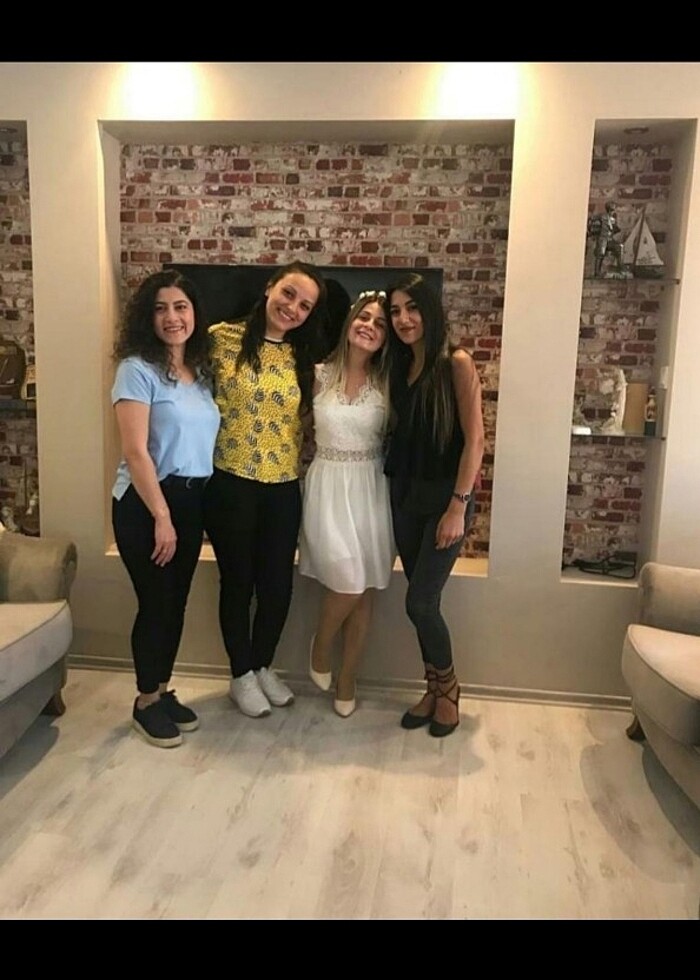 Beyaz dantelli elbise - Görsel 2