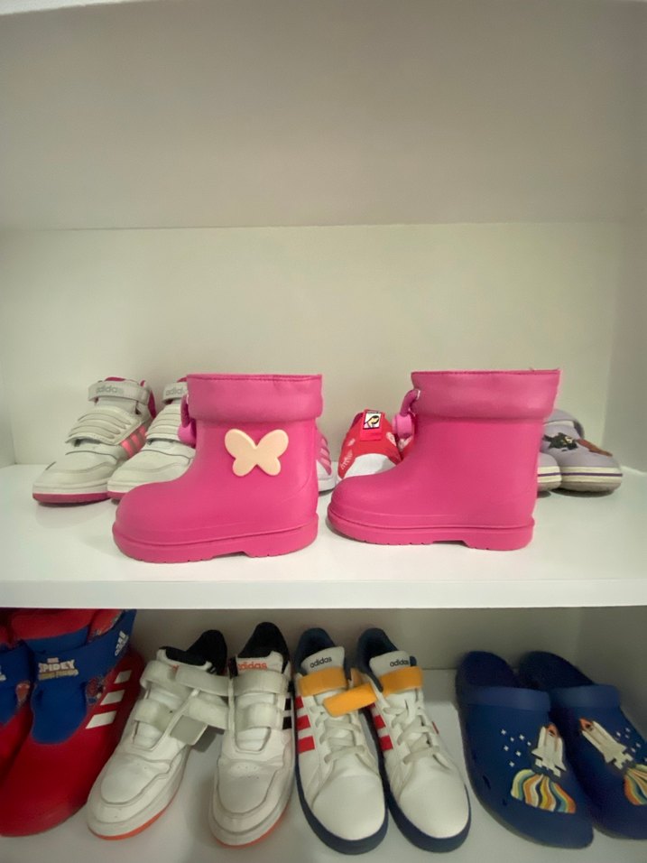 Kelebek Detaylı Pembe Kız Çocuk Yağmur Çizmesi - Görsel 2