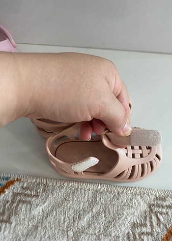 Kız Çocuk Bej Bantlı Kauçuk Terlik - Görsel 6