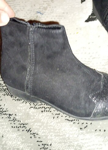H&M Kedili kız çocuk bot