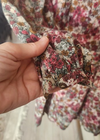 7 Yaş Beden pembe Renk Uzun Kollu Bohem Çiçekli Kız Elbisesi