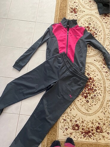 PUMA M BEDEN SIFIR AYARINDA EŞOFMAN TAKIMI