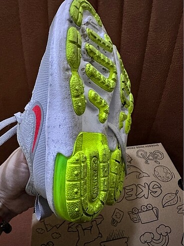 Nike gri spor ayakkabı - Görsel 3