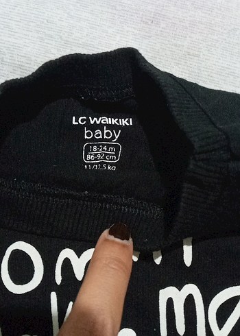 18-24 Ay Beden Siyah Baskılı Erkek Çocuk Tişörtü