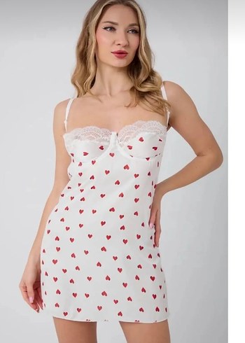 Diğer Kalp Desenli Beyaz Mini Kadın Gecelik