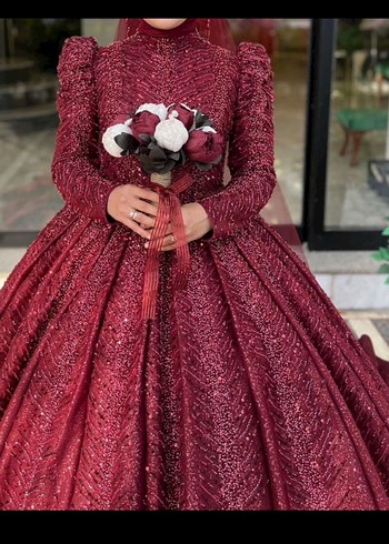 Bordo İşlemeli Uzun Kollu Vintage Nişan Elbisesi