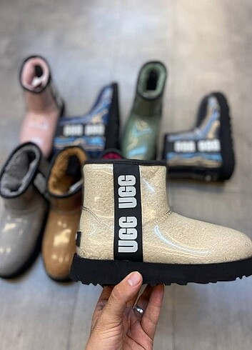 UGG CLEAR ŞEFFAF BOT