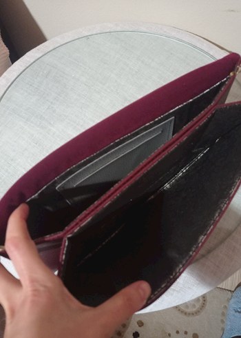 Bordo Deri Tokalı Kadın Portföy Çanta - Görsel 4