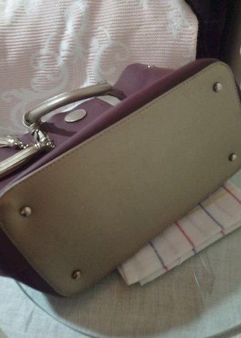 Bordo Dayanıklı Suni Deri Kadın Çanta Püsküllü - Görsel 3