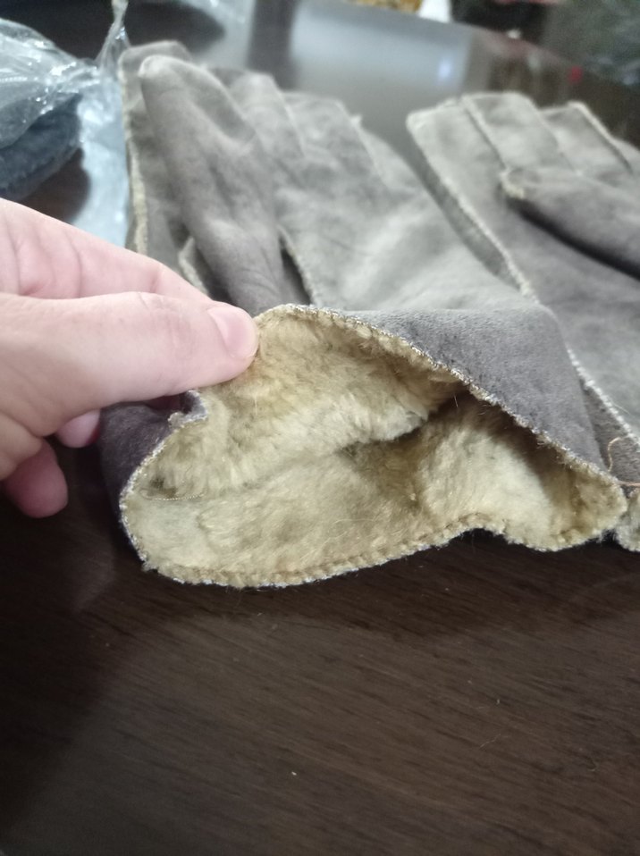 Gri Süet kumaş Eldivenler, Kürk Detaylı - Görsel 2