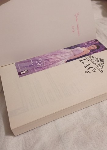 Taç Kiera Cass - Görsel 3