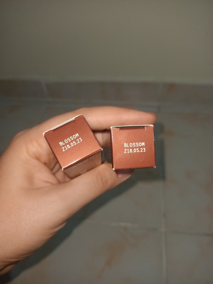 AVON DUDAK YAĞI - Görsel 3