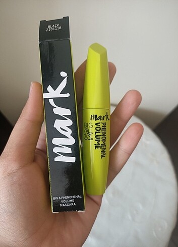 AVON MARK BİG MASCARA 