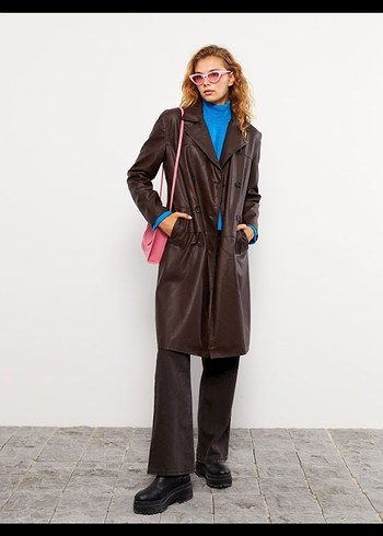 Düğmeli Kahverengi Deri Kadın Trençkot - Görsel 9