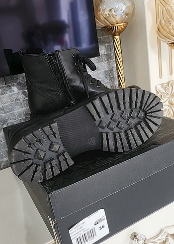 Kadın Siyah Deri Gotik Platform Bot - Görsel 3