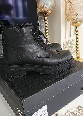 Kadın Siyah Deri Gotik Platform Bot - Görsel 2