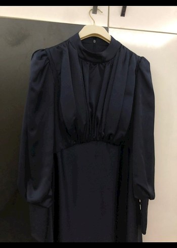 Uzun lacivert Gotik Drape Detaylı Kadın Abiye - Görsel 3