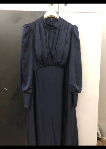Uzun lacivert Gotik Drape Detaylı Kadın Abiye - Görsel 5